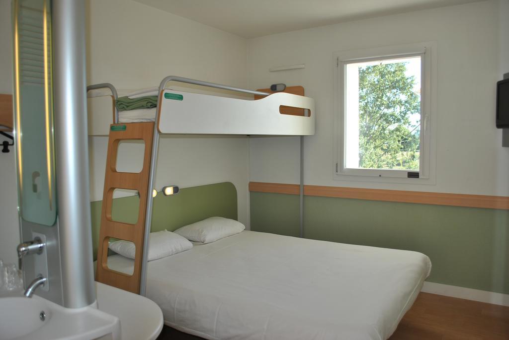 Ibis Budget Loriol Le Pouzin Eksteriør bilde