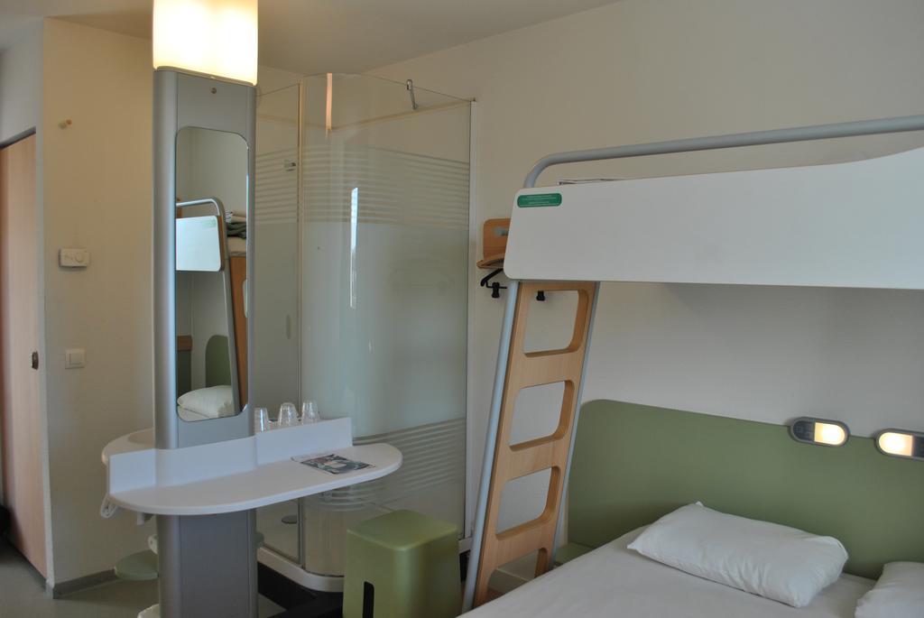 Ibis Budget Loriol Le Pouzin Eksteriør bilde