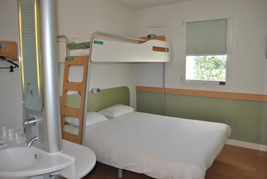 Ibis Budget Loriol Le Pouzin Eksteriør bilde