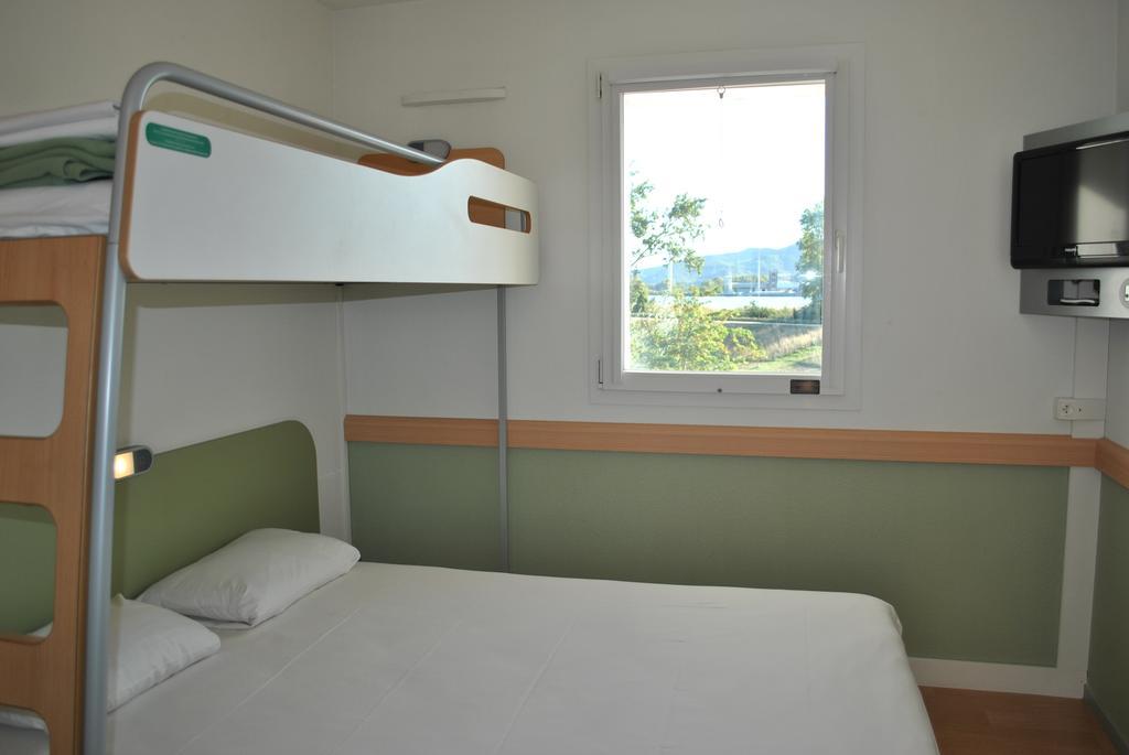 Ibis Budget Loriol Le Pouzin Eksteriør bilde